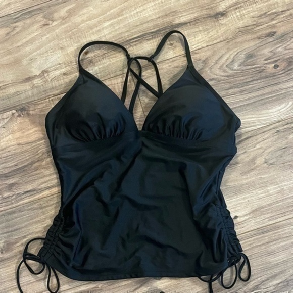 Time and tru swimming suit top size medium 8-10 - Picture 1 of 1